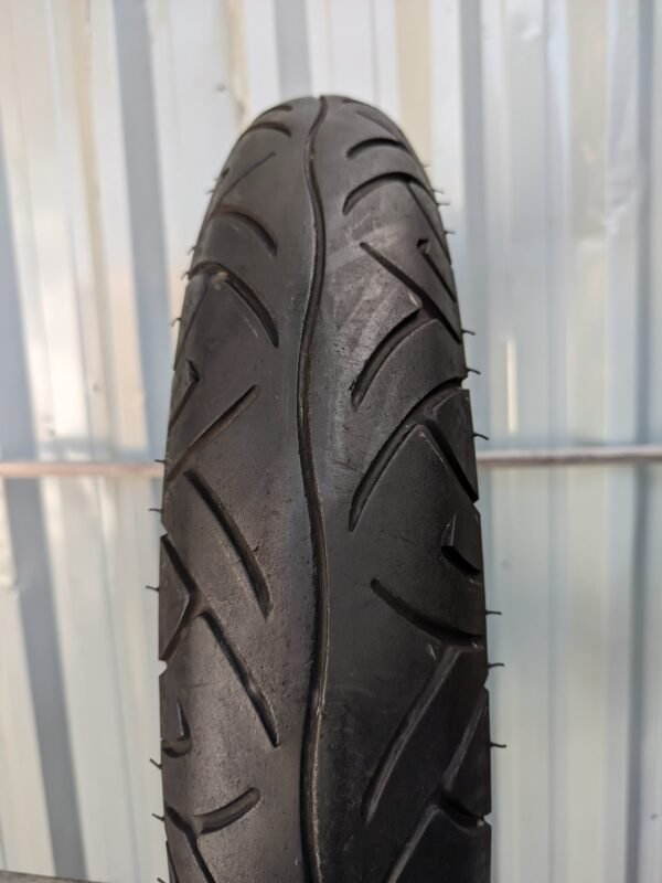 Pirelli Sport Demon 100/80-17 Usado - Imagem 2