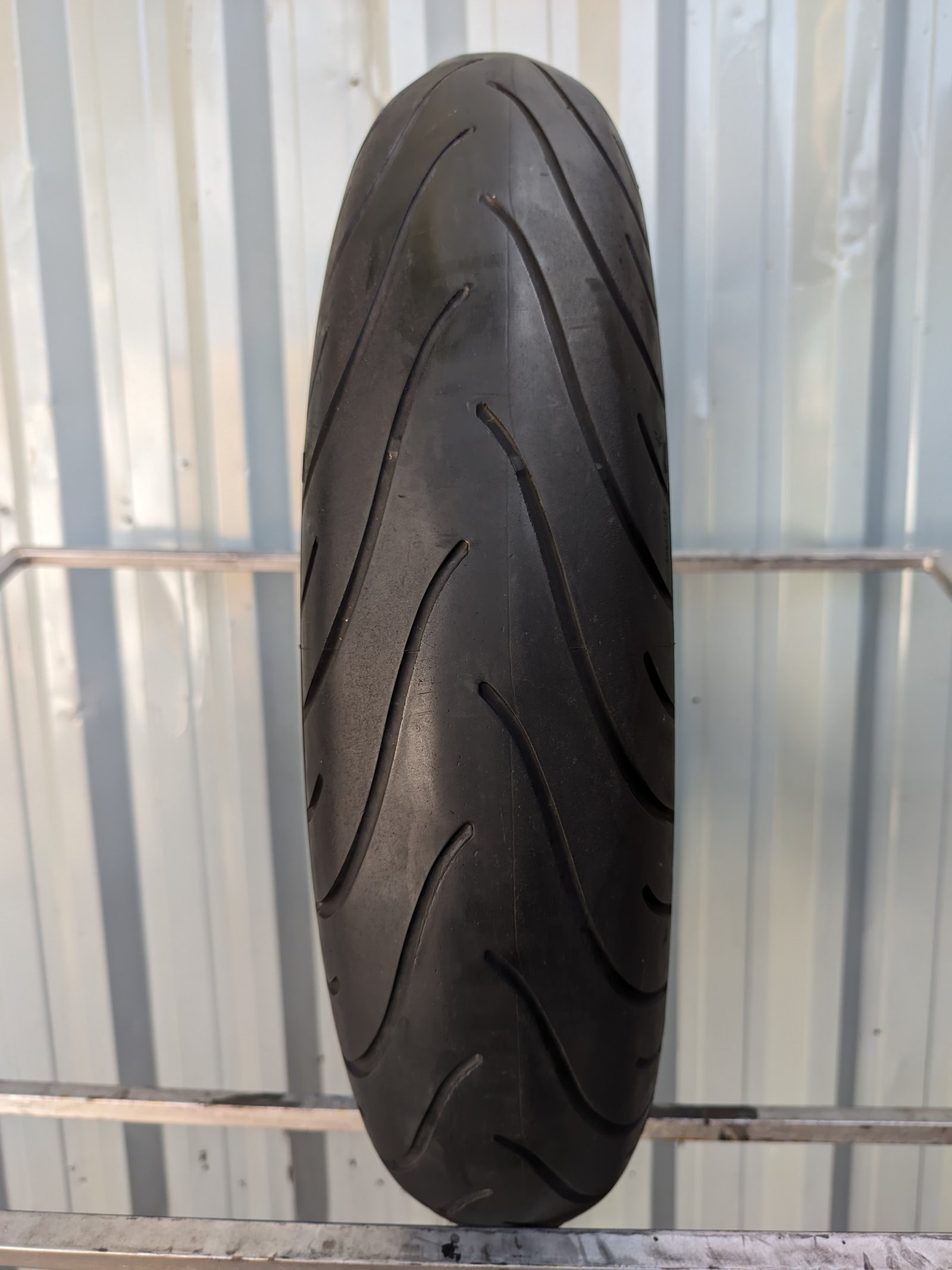 Michelin Pilot Street 120/70-17 Usado