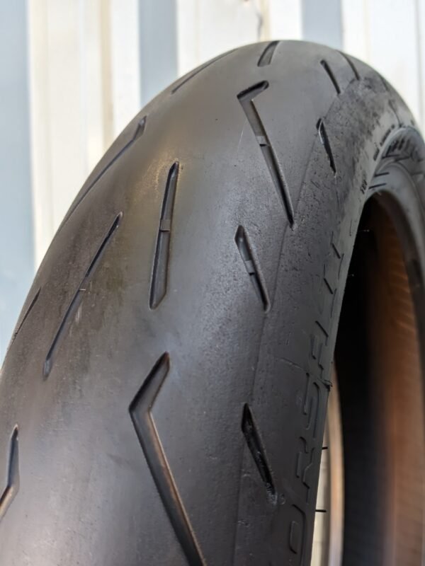 Pirelli Rosso Corsa 2 120/70-17 Usado - Imagem 7
