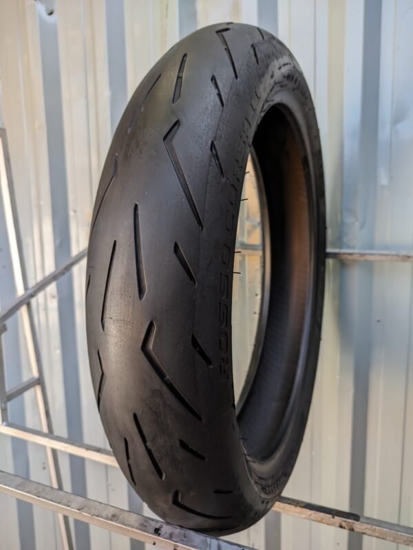Pirelli Rosso Corsa 2 120/70-17 Usado - Imagem 8