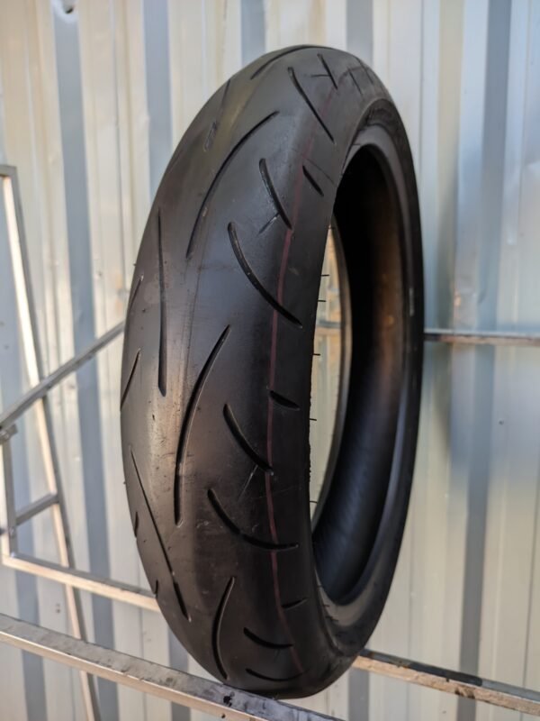 Dunlop D214 Sportmax 120/70-17 Usado - Imagem 8
