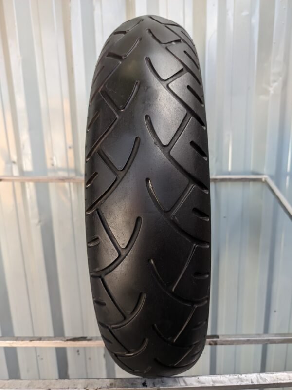 Metzeler ME880 Marathon 130/90-16 Usado
