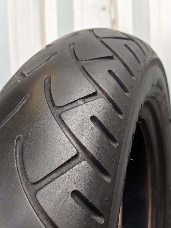 Metzeler ME880 Marathon 130/90-16 Usado - Imagem 7
