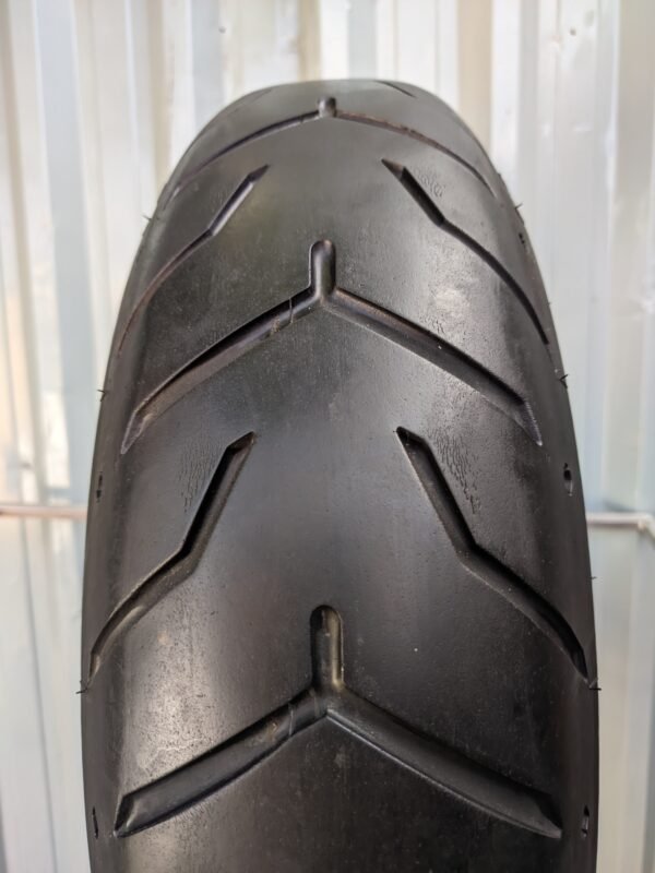 Dunlop D407 Harley Davidson 180/55-18 Usado - Imagem 2