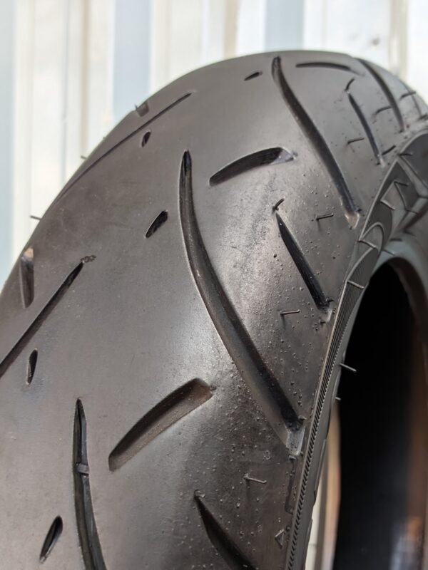 Cinborg Furia Pro 150/80-16 Usado - Imagem 6