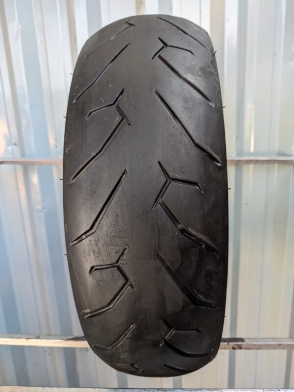 Pirelli Diablo Rosso 2 140/60-17 Usado