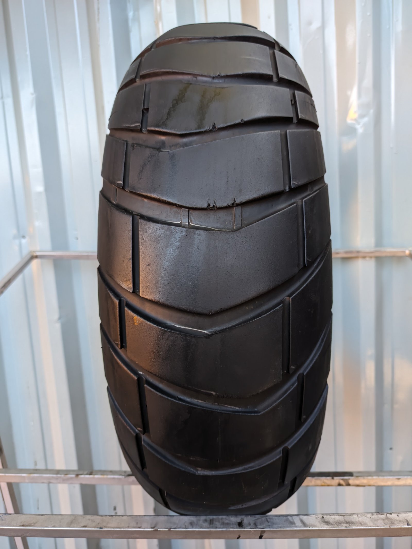 Metzeler Karoo Street 180/55-17 Usado