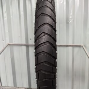 Metzeler Karoo Street 90/90-21 Usado