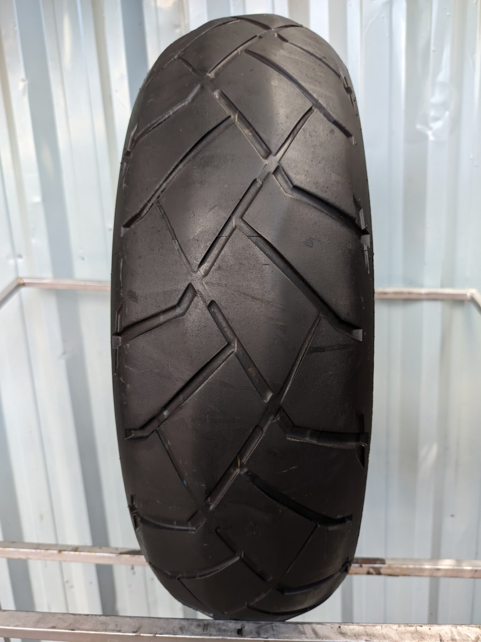 Dunlop D609 160/60-17 Usado