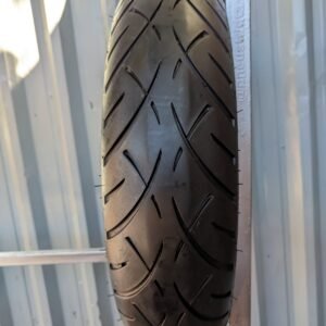 Metzeler ME888 Marathon Ultra 130/70-18 Pneu Usado