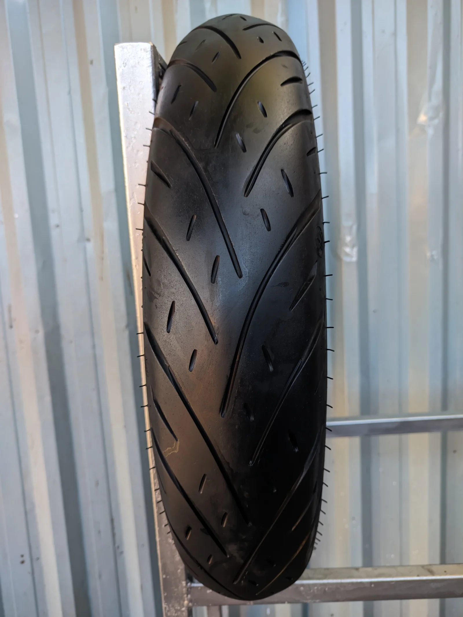 Metzeler Cruisetec 130/80-17 Pneu Usado