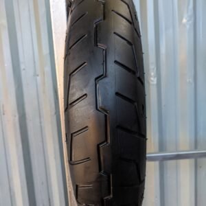 Michelin Scorcher 31 130/70-18 Pneu Usado